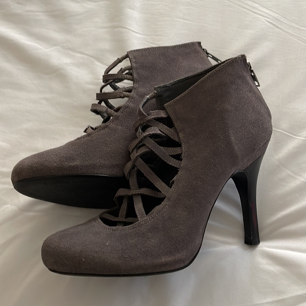 Steve Madden String Lace Heels